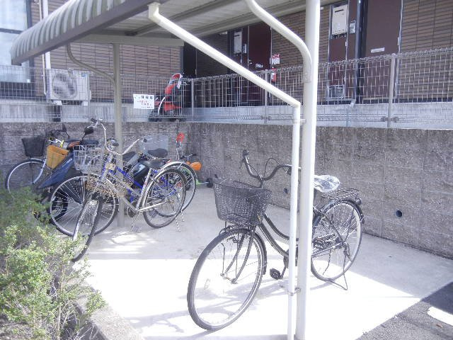 レオパレスルミエールⅡのその他|駐輪場