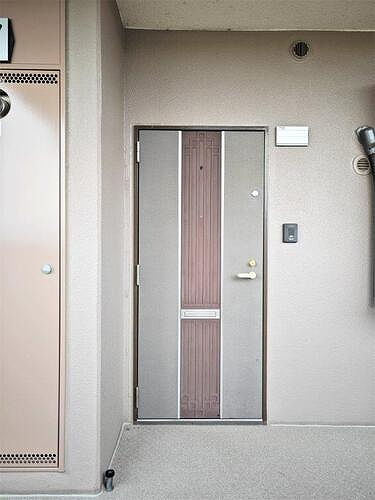 ライオンズマンション三好ヶ丘の玄関|玄関(外側)