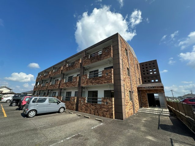 コラージュⅠの外観