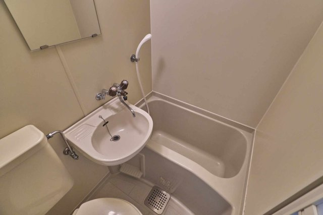 レオパレスＲＸ豊田梅坪の浴室|バス・トイレ