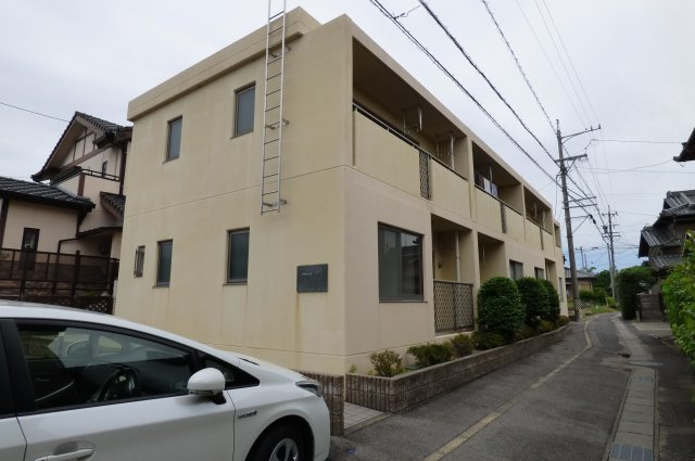 スカイパールの外観