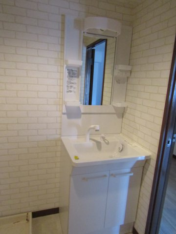 サクシードの独立洗面台