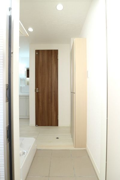 グレージュ梅丘の玄関