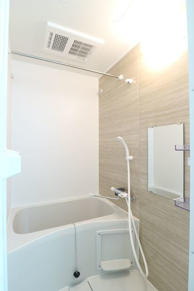 グレージュ梅丘の浴室