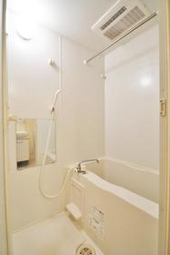 南海サザンコート行徳の浴室