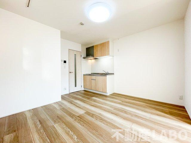 フジパレス明美町の居間・リビング