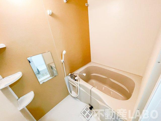 フジパレス明美町の浴室