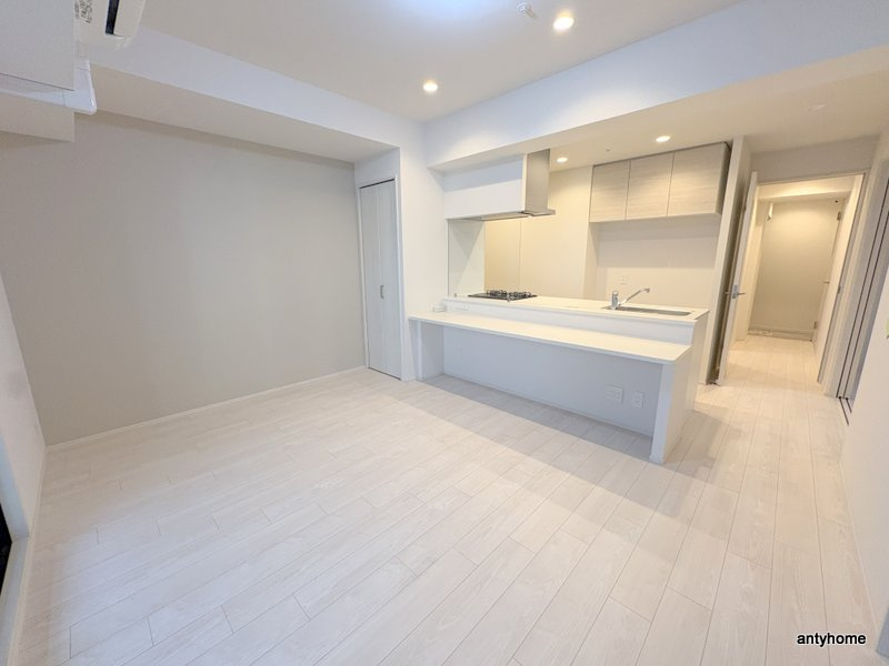 スプランディッド玉造　仲介手数料無料の居間・リビング