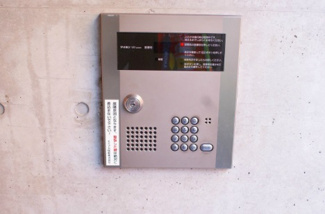 【セキュリティ】 | サン・ロレンツ心斎橋東 | サン・ロレンツ心斎橋東　エントランスオートロック