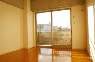 【居間・リビング】 | サン・ロレンツ心斎橋東 | サン・ロレンツ心斎橋東　洋室