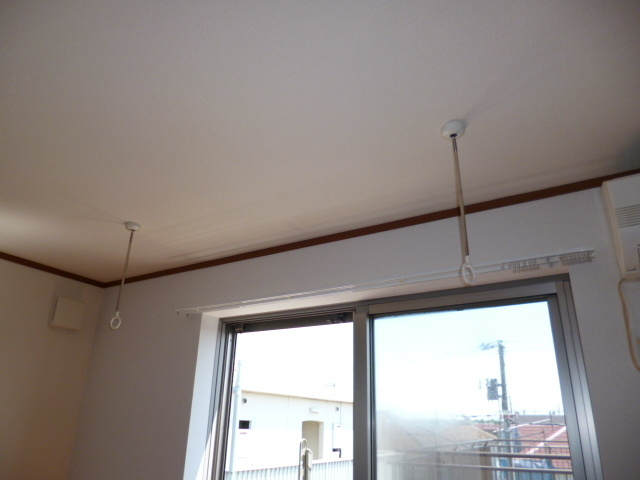 セレナーデの設備|★室内物干フック★