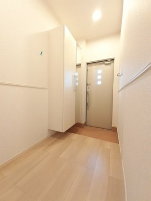 【玄関】 | フェリス・ストリームⅠ