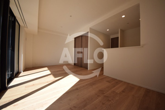 【居間・リビング】 | RJR堺筋本町タワー | RJR堺筋本町タワー　リビング