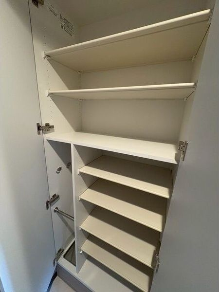 メイクスアート上前津Ⅵの玄関