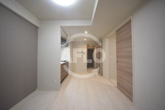 【居間・リビング】 | ローズコーポ堺筋本町 | ローズコーポ堺筋本町　リビング