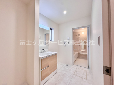 【脱衣所】 | 豊川市桜町2丁目 73期 新築一戸建て 3号棟 | 脱衣場です