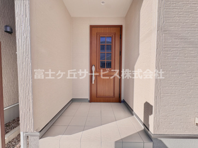 【エントランス】 | 豊川市桜町2丁目 73期 新築一戸建て 3号棟 | エントランスです