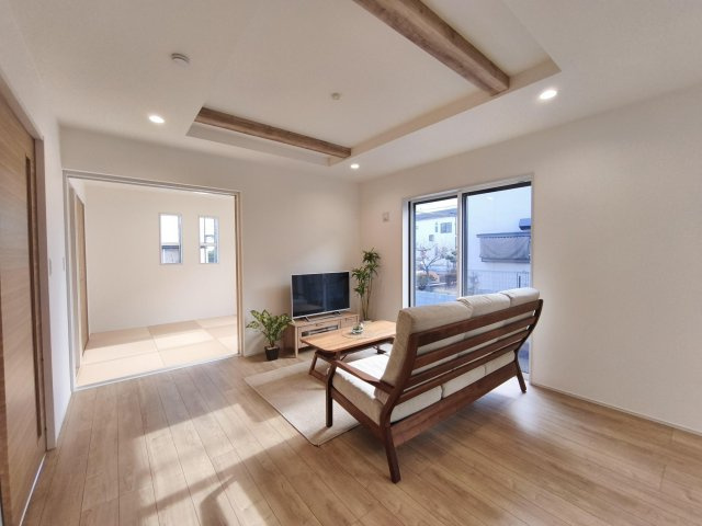行田市持田4丁目　新築住宅の居間・リビング