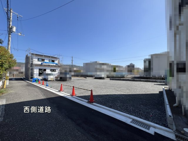 【前面道路含む現地写真】 | 高知市南万々/４区画