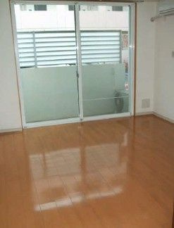 ホワイトベッセル-Nの居間・リビング