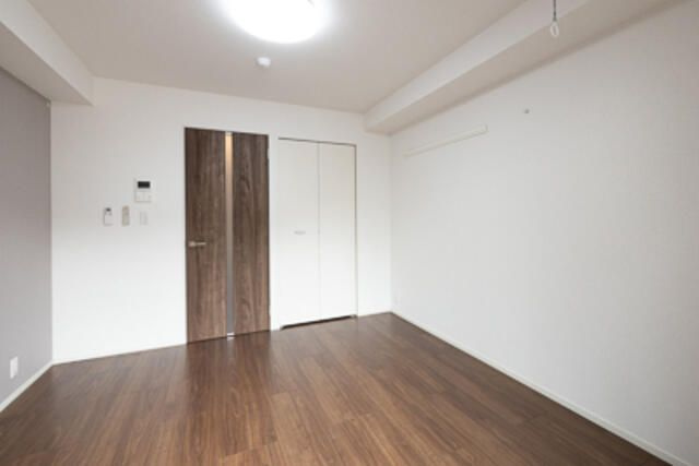 ルーチェ六義園の居間・リビング