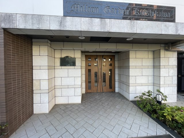 【エントランス】