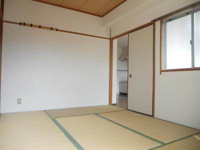 メゾンゼフィールの内装|和室