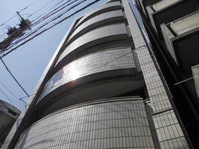 メゾンゼフィールの外観