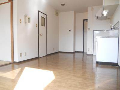 メゾンゼフィールの内装|リビング