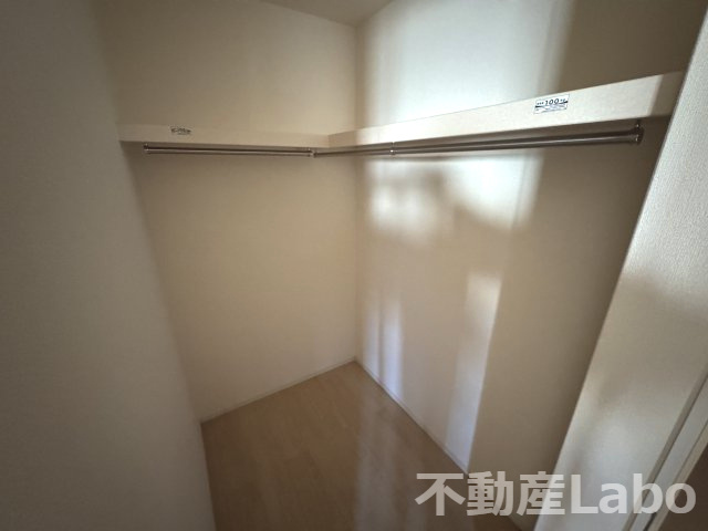 徳島市八万町柿谷のアパートの収納