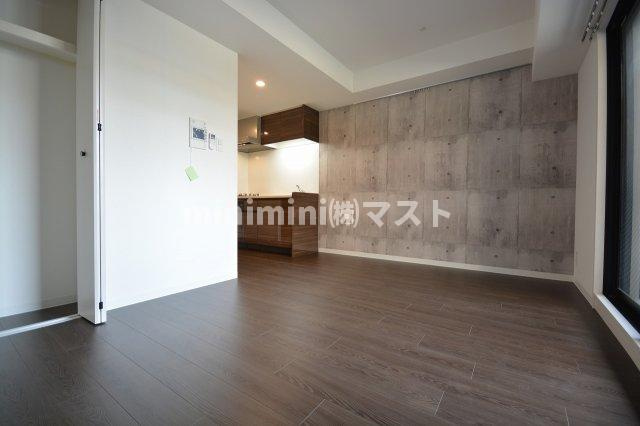 GLUCKMAISON/S-EBIE XIの居間・リビング