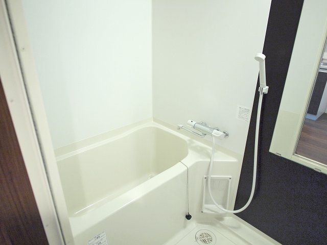 ヘリテージ夕陽丘の浴室