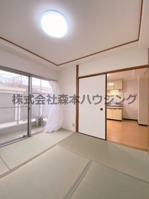 【和室】 | 　シティハイム上村 | 和室、ちょっとしたくつろぎスペースにいかがでしょうか