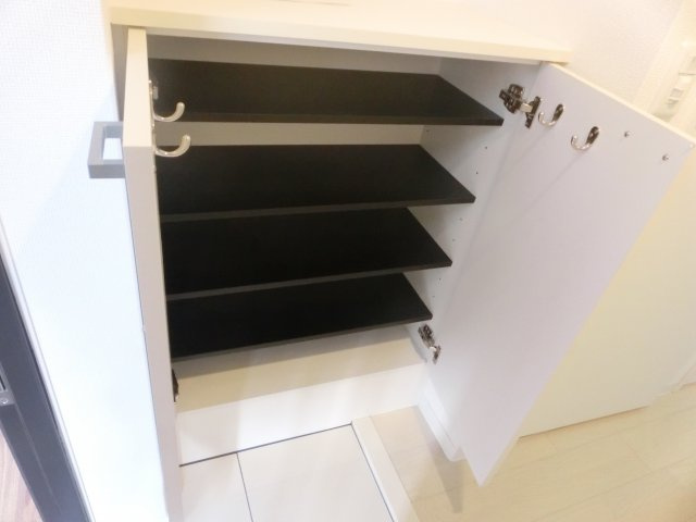 レジュールアッシュ難波ＭＩＮＡＭＩⅡの収納