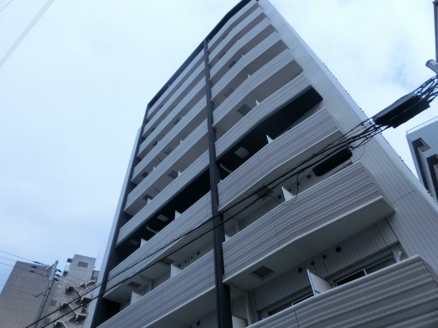 レジュールアッシュ難波ＭＩＮＡＭＩⅡの外観パース