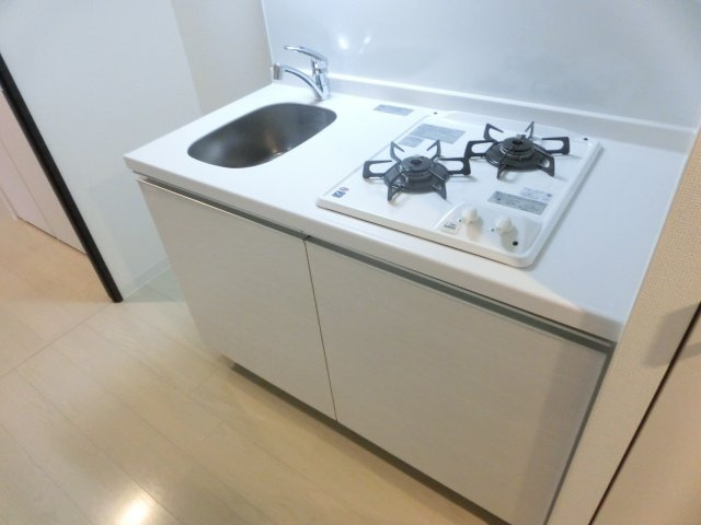 レジュールアッシュ難波ＭＩＮＡＭＩⅡのキッチン