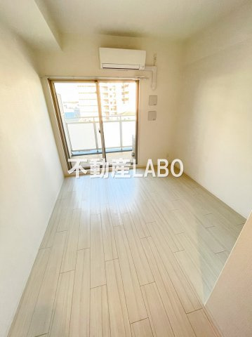 エスリード弁天町ベイコートの洋室