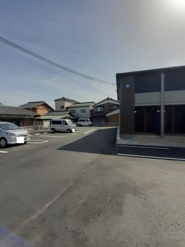 鈴蘭館の駐車場