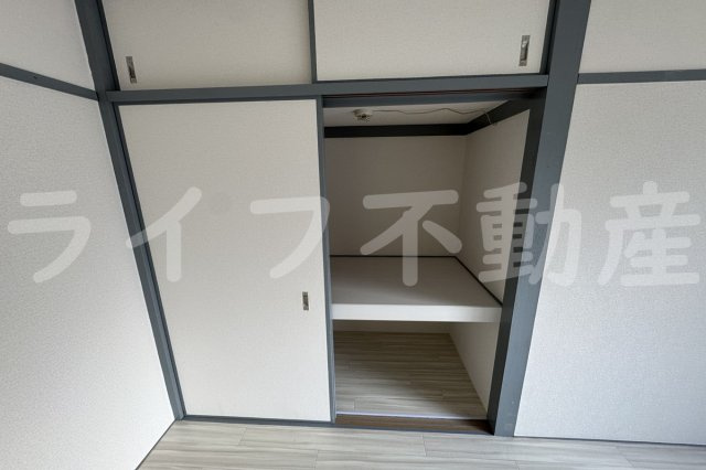 マンション吾光の収納|こまごまとしたものを収納できそうですね