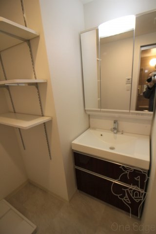Dimus福島の独立洗面台