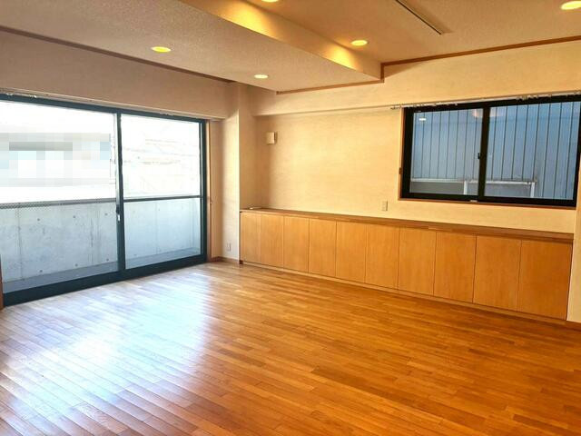 【居間・リビング】 | 高知市塩田町 | ２階