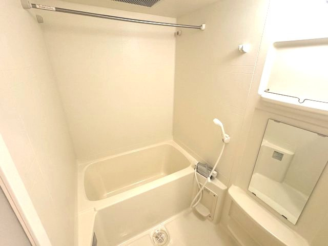 ニッケノーブルハイツ江坂の浴室