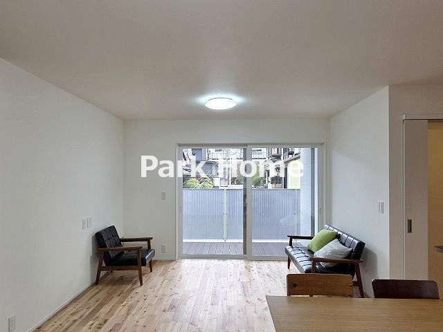 高知市横浜西町　新築戸建ての玄関|2026.3月：建築中