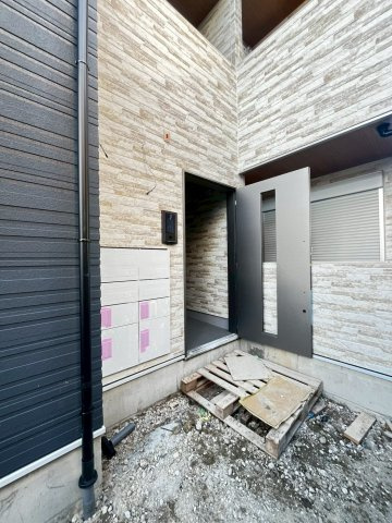 【エントランス】 | KvellGarden春日