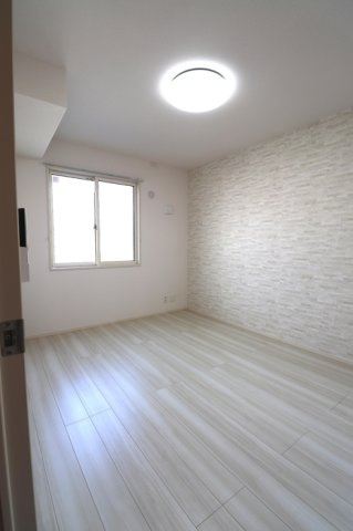 クレセントⅠの居間・リビング