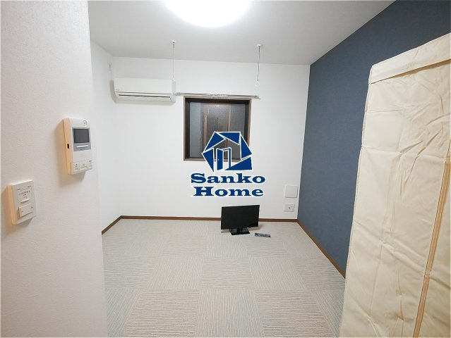 レジデンストーキョー北上野の居間・リビング