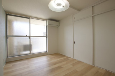 【洋室】 | 泉ヶ丘コーポラスA棟