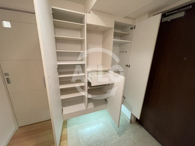 グレンパーク梅田北　扇町小学校区の内装|グレンパーク梅田北　シューズボックス