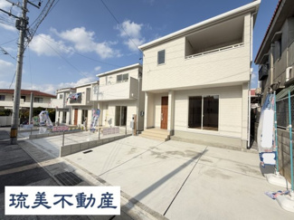 【外観】 | 那覇市宮城（全4棟）1・2・4号棟 | ※全棟並列駐車2台完備♪