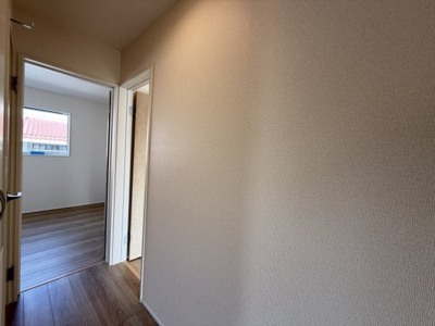 【内装】 | 那覇市宮城（全4棟）1・4号棟 | 4号棟　2階ホール♪